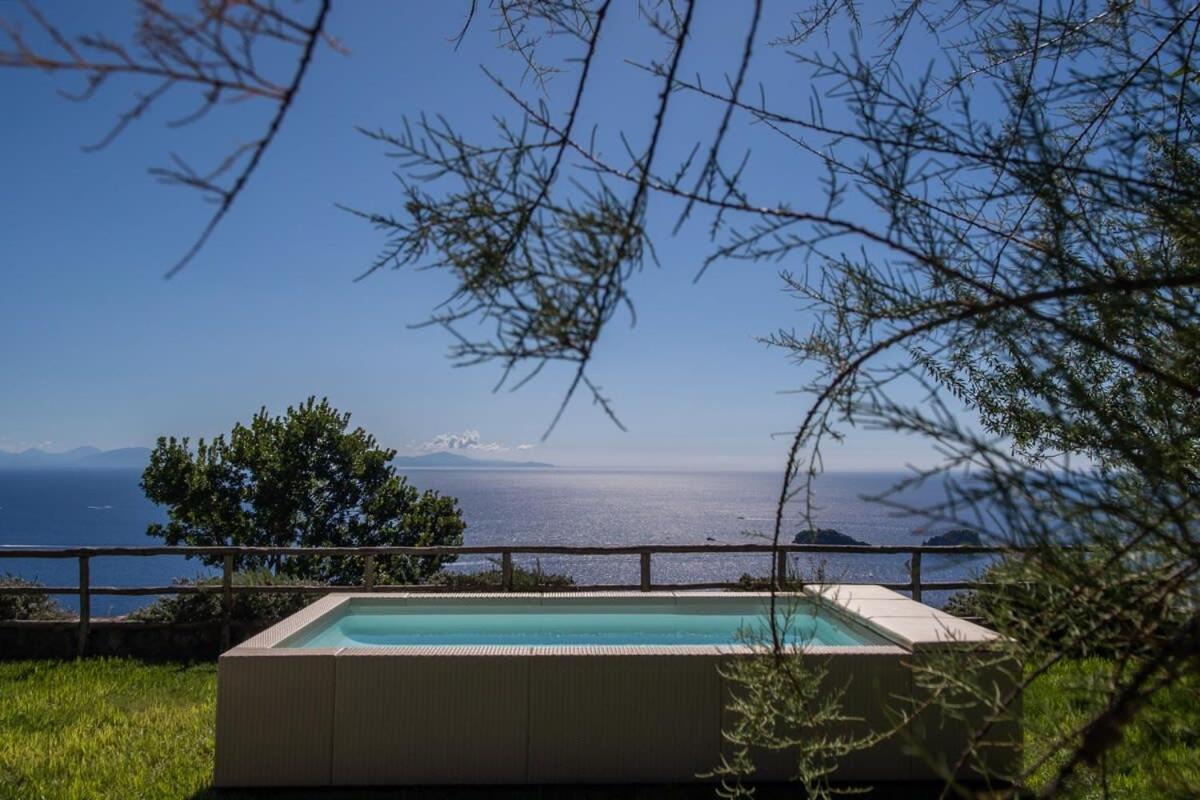 Belvedere Delle Sirene With Heated Pool And Breathtaking Views Colli di Fontanelle Luaran gambar